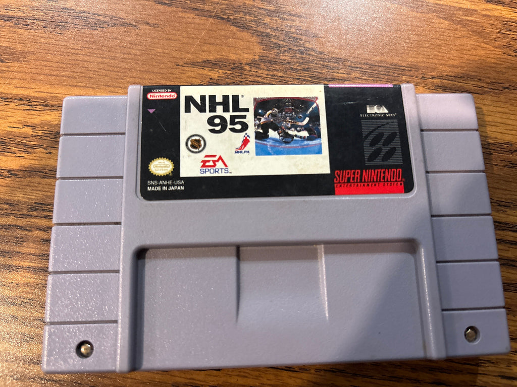 NHL 95 Super Nintendo Entertainment System game cartridge