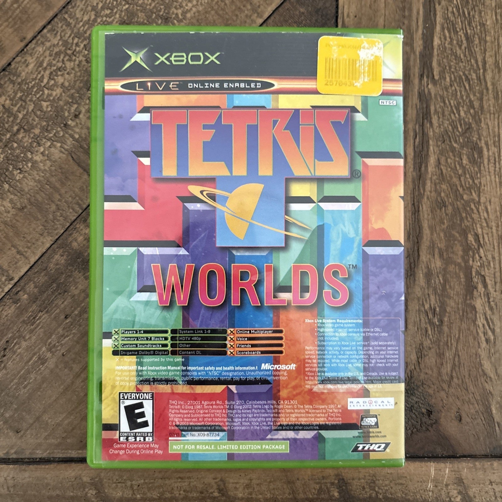 Back of Star Wars The Clone Wars / Tetris Worlds Xbox game case