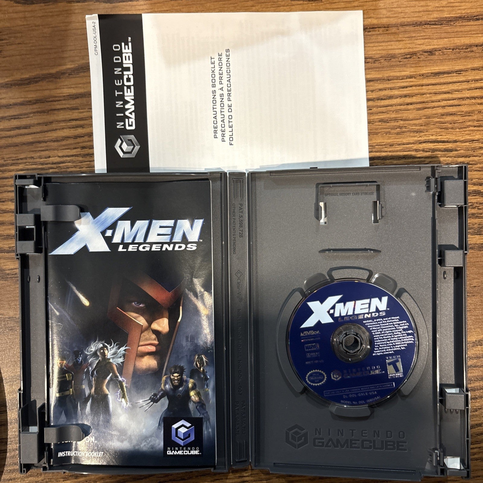 Inside of X-Men Legends GameCube case